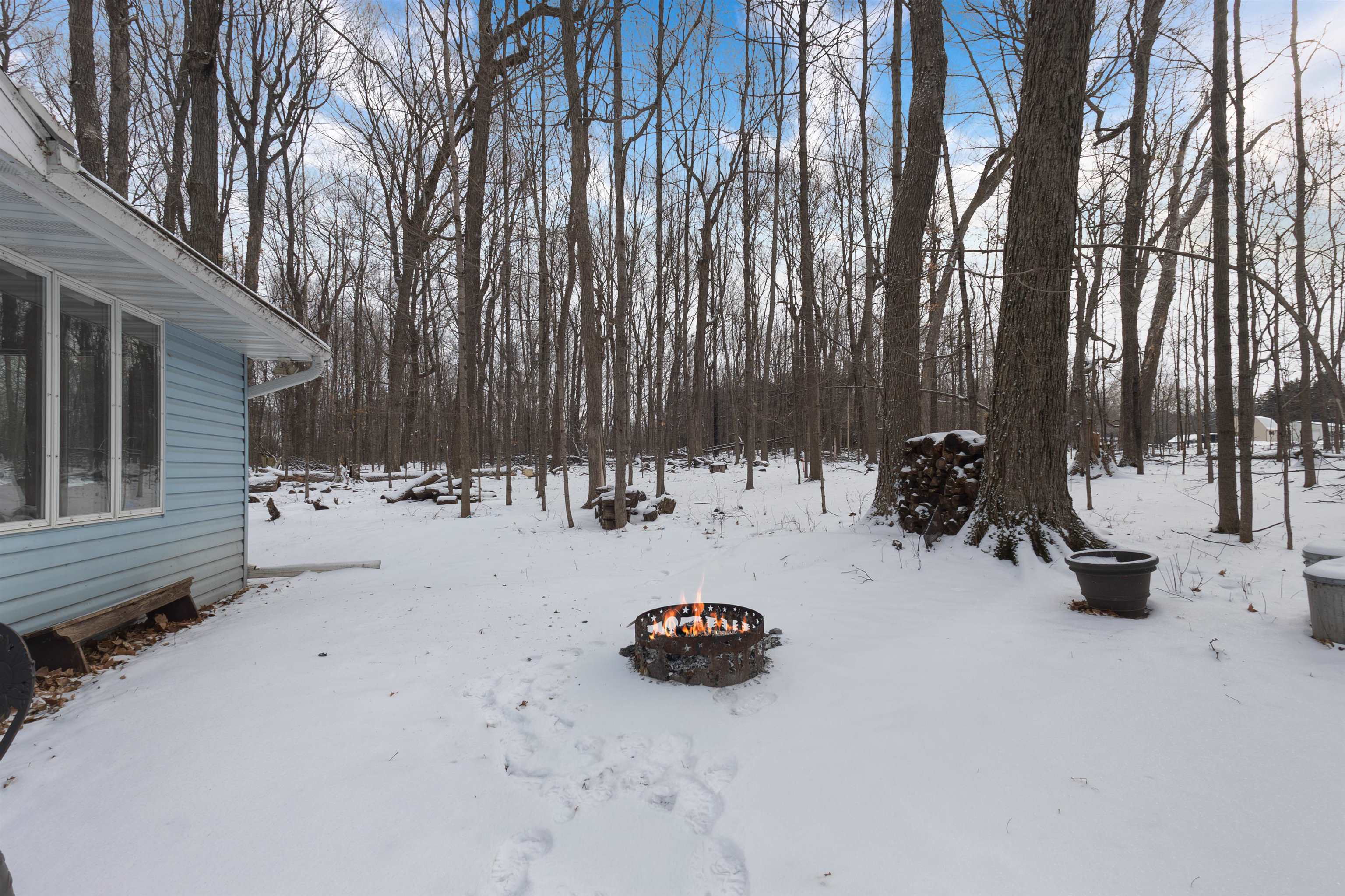 7186 Clarks Point Road Winneconne, WI 54986 - Photo 37 of 44