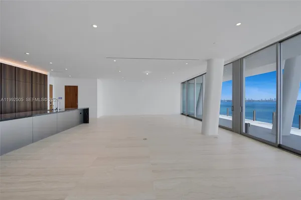 $50,000 | 5 Grove Isle Drive, Unit M401, Coconut Grove, FL 33133