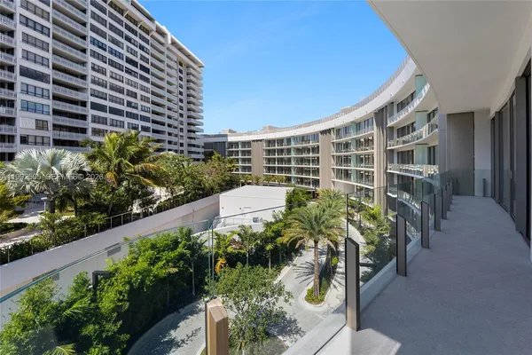 $50,000 | 5 Grove Isle Drive, Unit M401, Coconut Grove, FL 33133