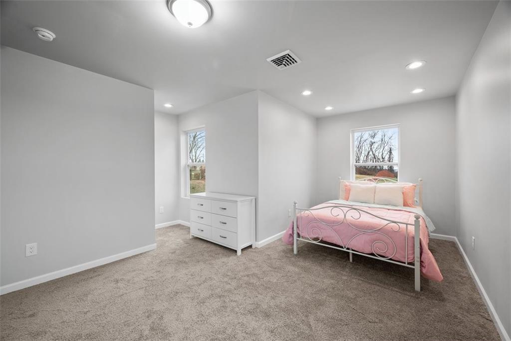 3708 Cready Hill Road Pittsburgh, PA 15236 - Photo 17 of 32 Gallery Image 17