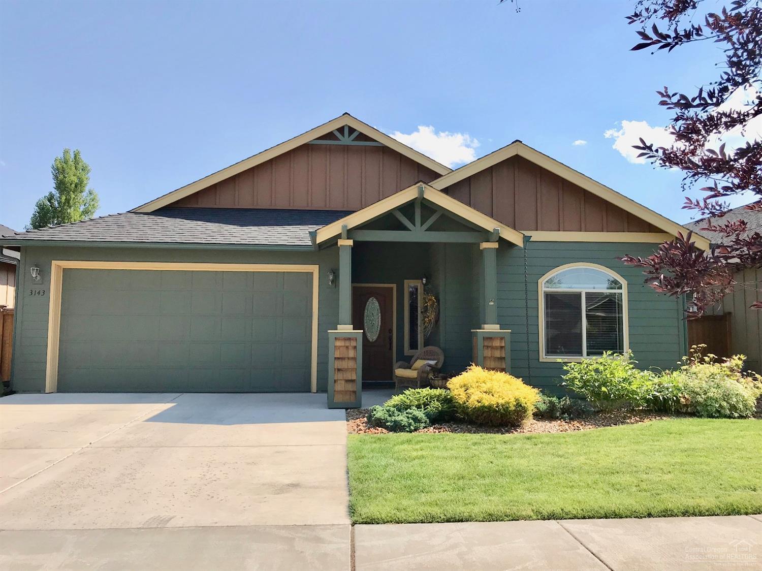 3143 Yellow Ribbon Drive Bend, OR 97701 - Photo 1 of 25 Primary Photo