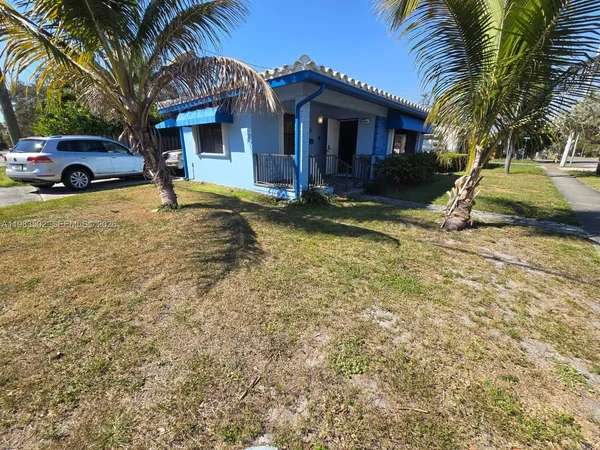 a view of a house with a patio