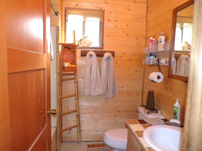 3632 Critter Way Kettle Falls, WA 99141 - Photo 17 of 41