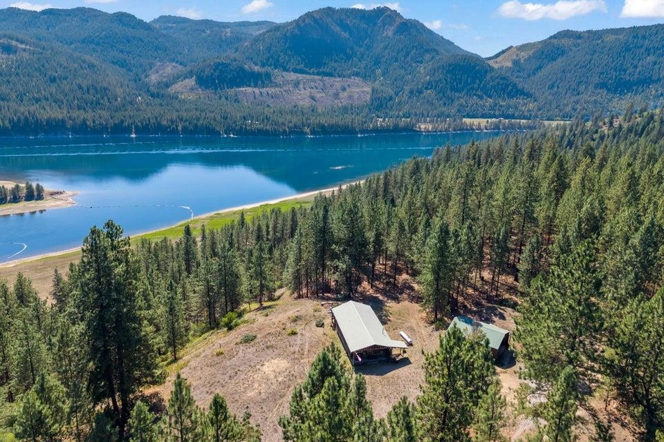 3632 Critter Way Kettle Falls, WA 99141 - Photo 3 of 41