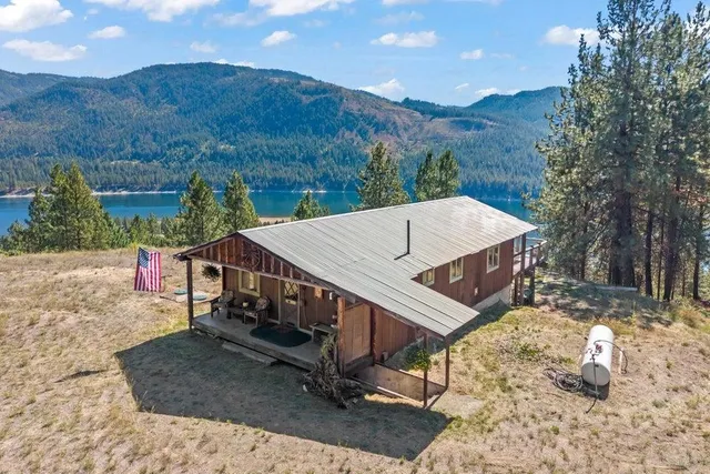 $310,000 | 3632 Critter Way, Kettle Falls, WA 99141
