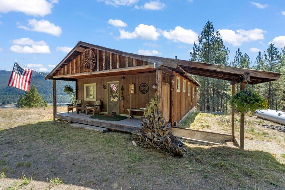 3632 Critter Way Kettle Falls, WA 99141 - Photo 7 of 41