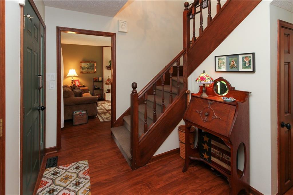 5723 RidgeHill Way Avon, IN 46123 - Photo 4 of 23 Gallery Image 4