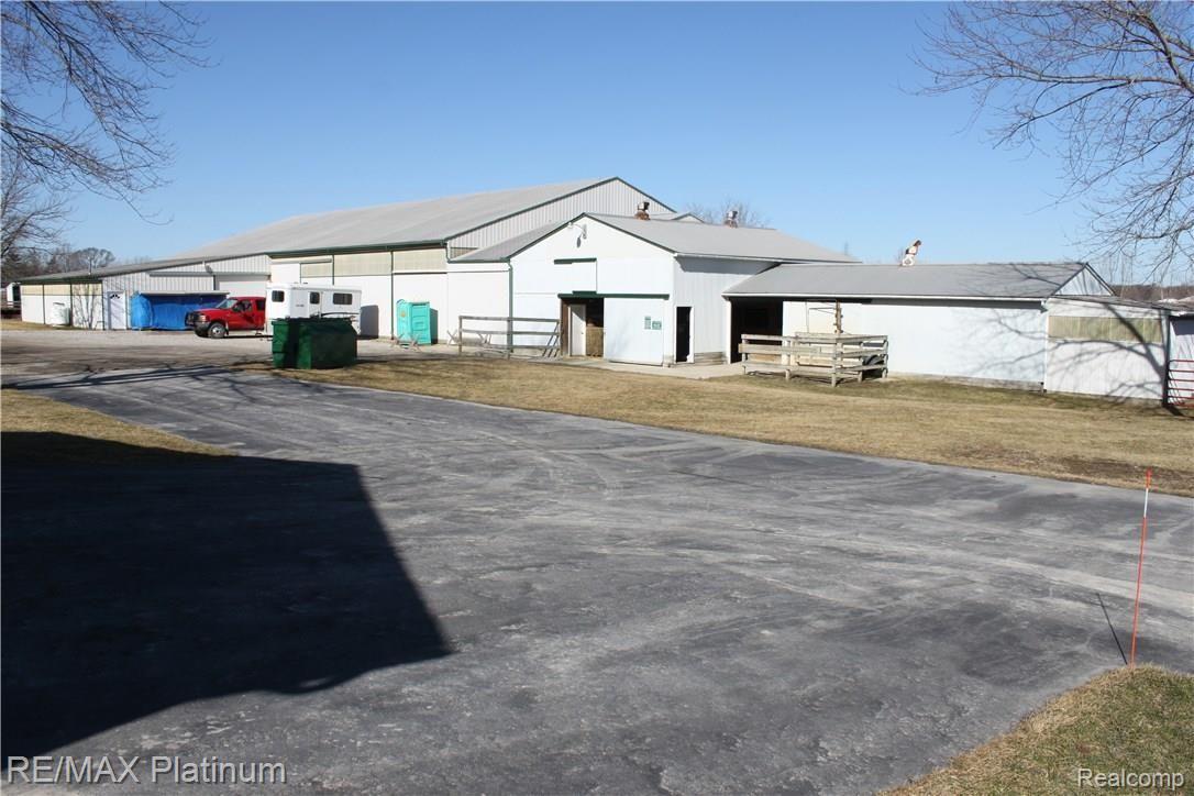 7610 Dixboro Road South Lyon, MI 48178 - Photo 38 of 71 IMG_0606.JPG