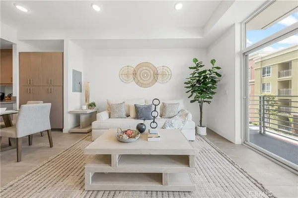 $669,000 | 168 South Monterey Street, Unit 413, Alhambra, CA 91801