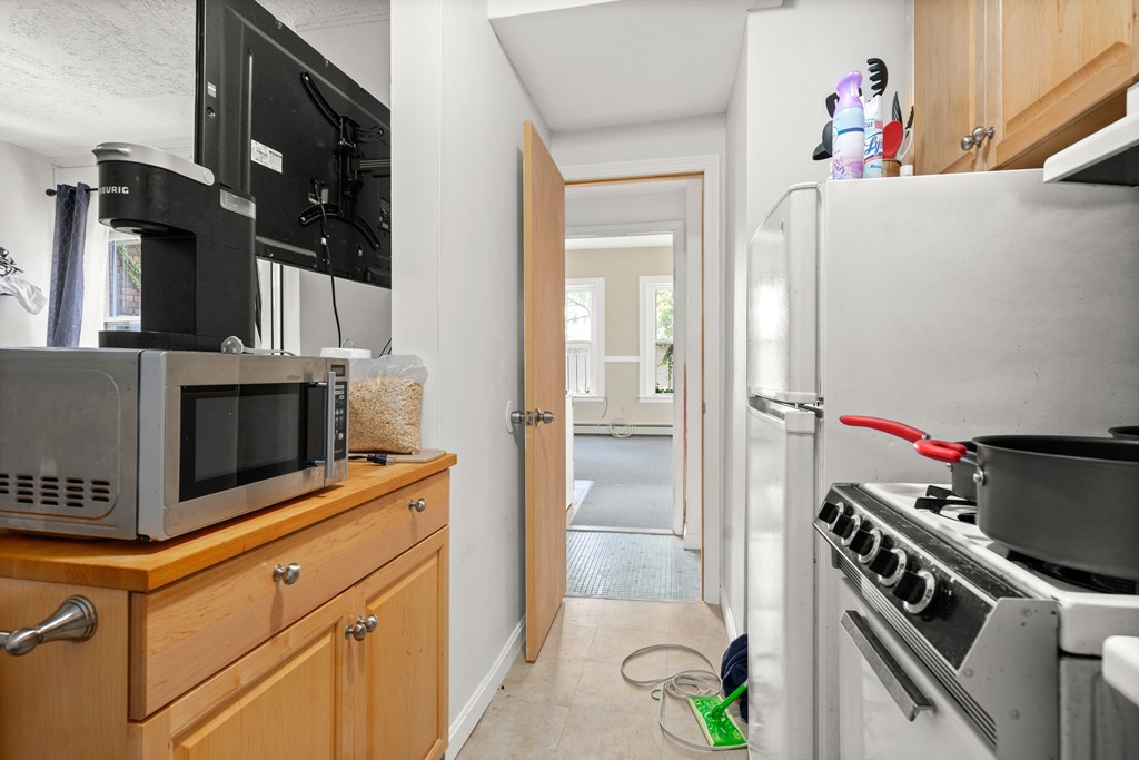 169 St Botolph Street Boston, MA 02115 - Photo 27 of 42