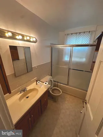 $199,999 | 500 Washburn Avenue, Baltimore, MD 21225