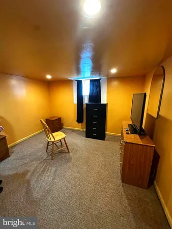 $199,999 | 500 Washburn Avenue, Baltimore, MD 21225