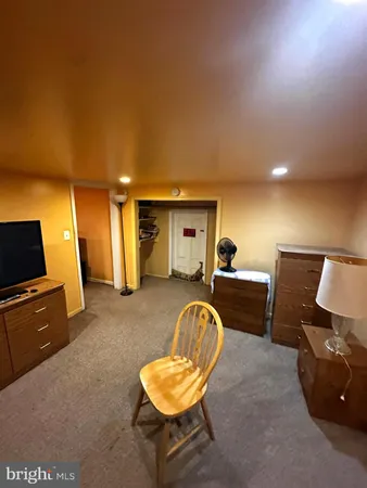 $199,999 | 500 Washburn Avenue, Baltimore, MD 21225