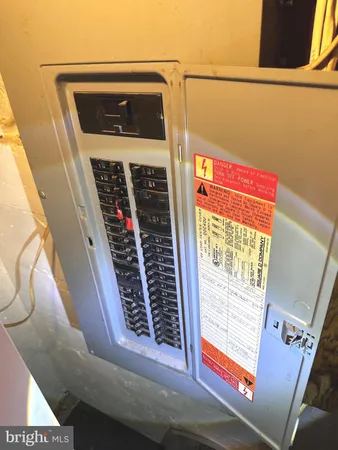 $199,999 | 500 Washburn Avenue, Baltimore, MD 21225