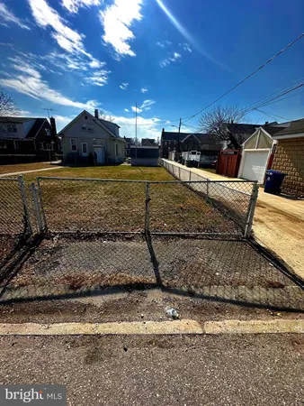 $199,999 | 500 Washburn Avenue, Baltimore, MD 21225