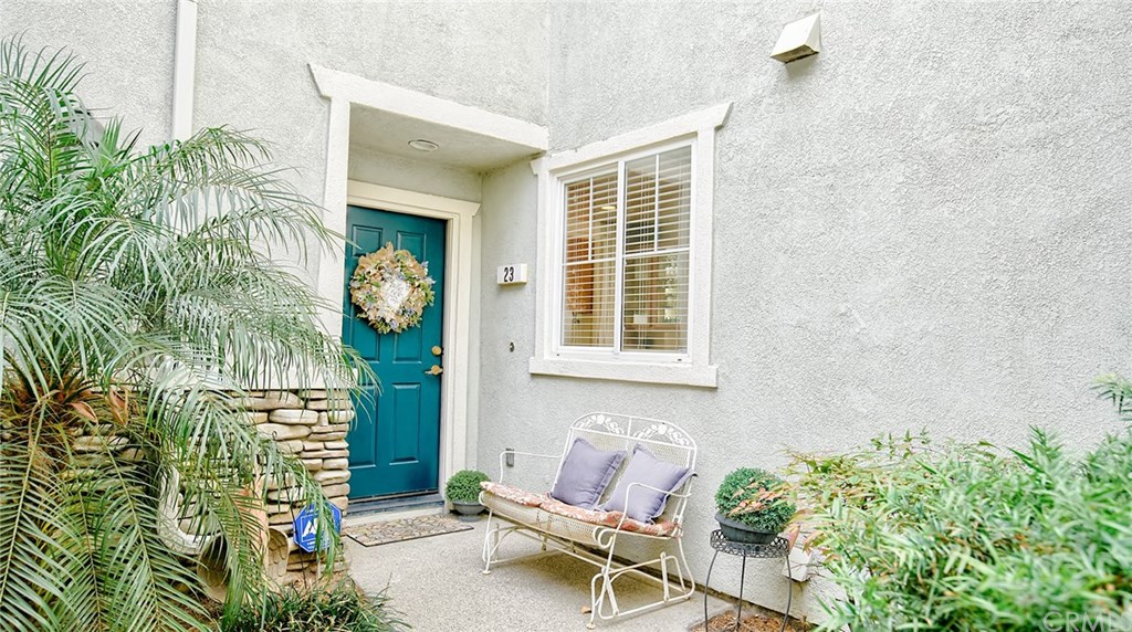 7331 Shelby Place, Unit 23 Rancho Cucamonga, CA 91739 - Photo 3 of 48 a outdoor living space with furniture