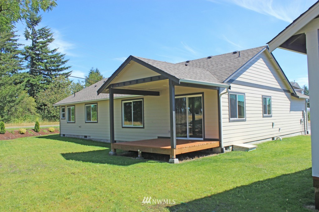 6338 199th Loop Southwest Rochester, WA 98579 - Photo 2 of 15