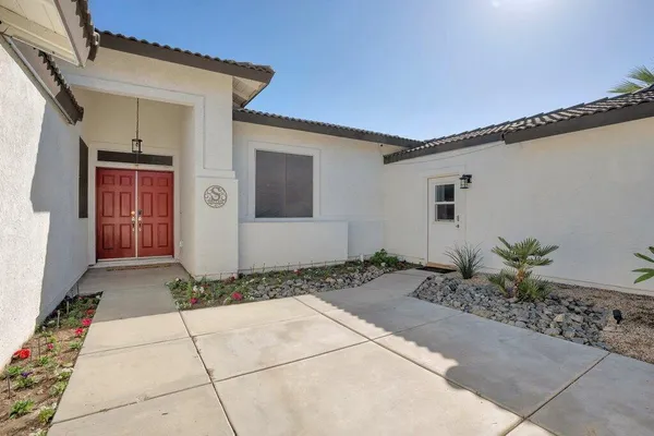 $3,450 | 45180 Debbie Drive, La Quinta, CA 92253
