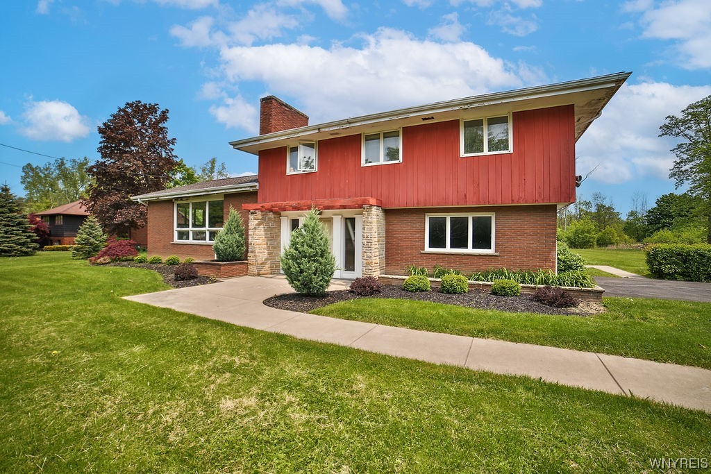 5271 Military Road Lewiston, NY 14092 - Photo 1 of 1 Gallery Image 1