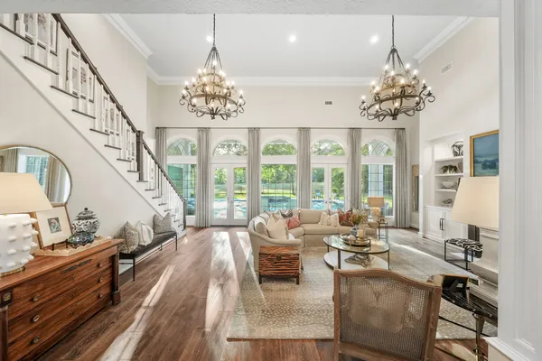 $1,395,000 | 2207 Longmire Road, Conroe, TX 77304