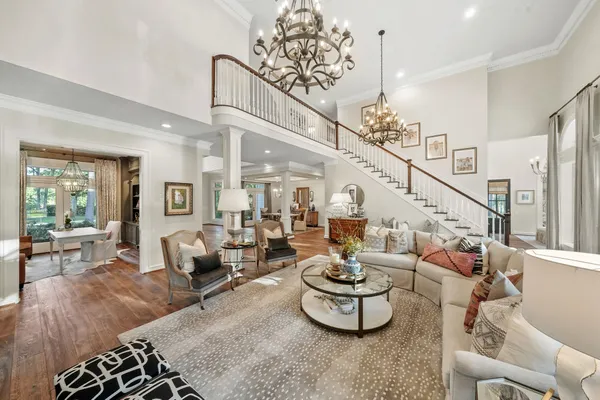 $1,395,000 | 2207 Longmire Road, Conroe, TX 77304