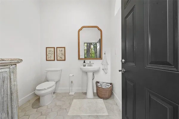 $1,349,500 | 2207 Longmire Road, Conroe, TX 77304