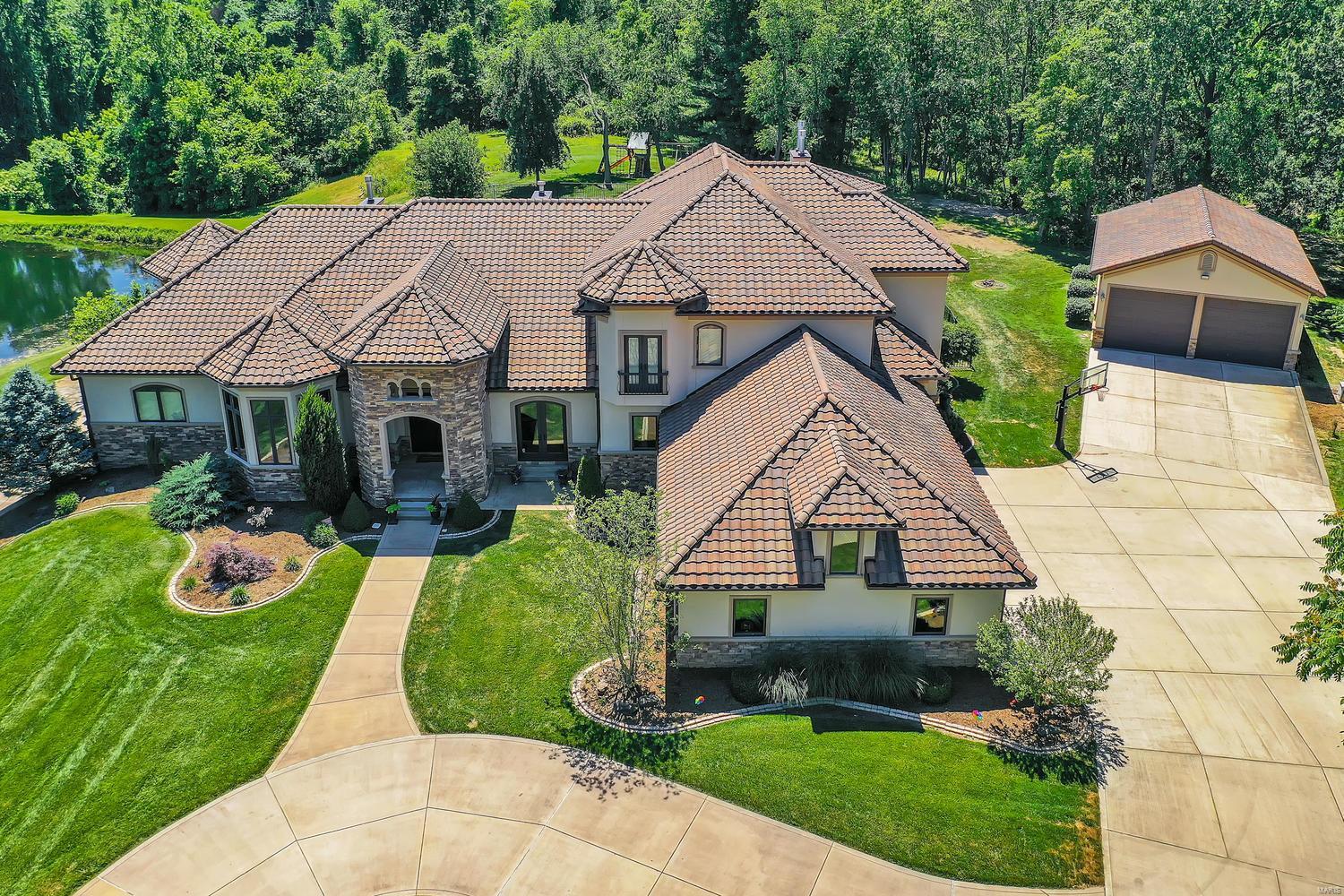 719 Schwarz Road Edwardsville, IL 62025 - Photo 2 of 67 Gallery Image 2