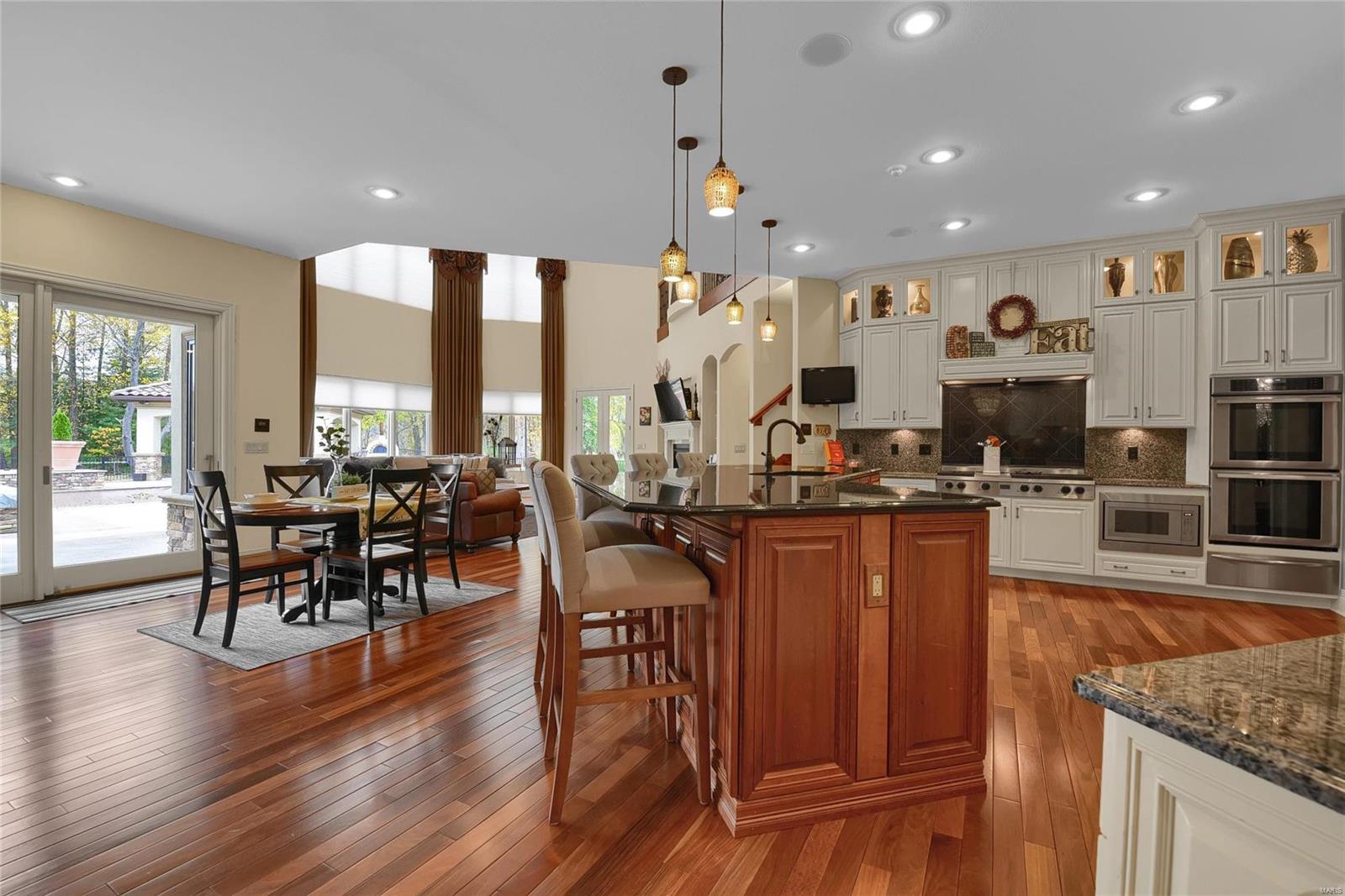 719 Schwarz Road Edwardsville, IL 62025 - Photo 16 of 67 Gallery Image 16