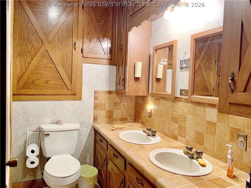 831 Jesses Run Road Ravenswood, WV 26164 - Photo 13 of 38 Gallery Image 13