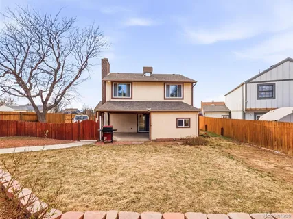 $474,900 | 892 South Rifle Way, Aurora, CO 80017