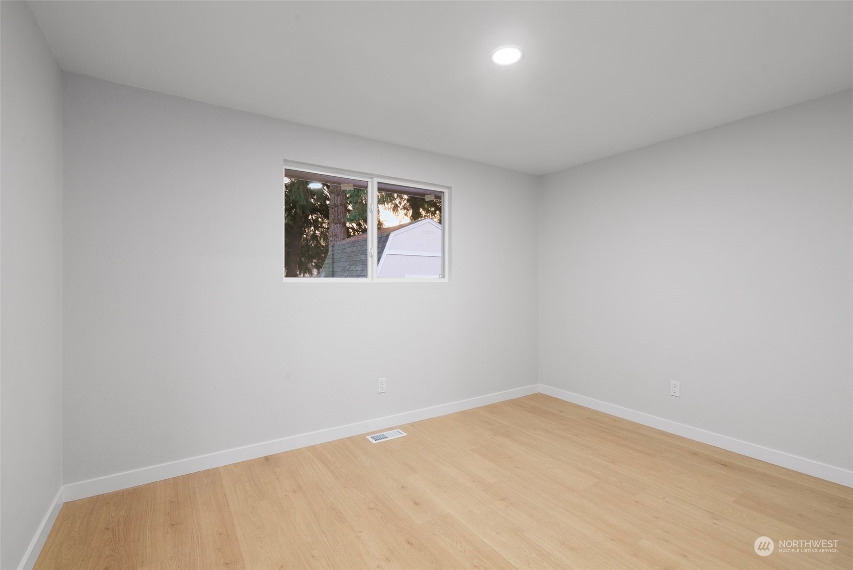 2128 105th Place Southeast Everett, WA 98208 - Photo 22 of 33