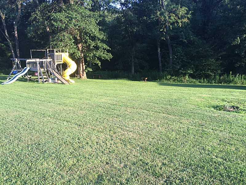 540 Carbon Center Road Butler, PA 16002 - Photo 22 of 23 Yard/Garden.