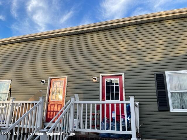 243 Seabreeze Avenue Middletown, NJ 07748 - Photo 2 of 10 IMG_8762