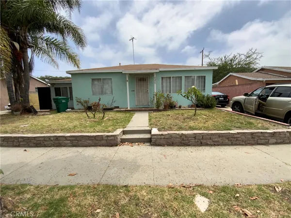 $798,000 | 6350 Myrtle Avenue, Long Beach, CA 90805