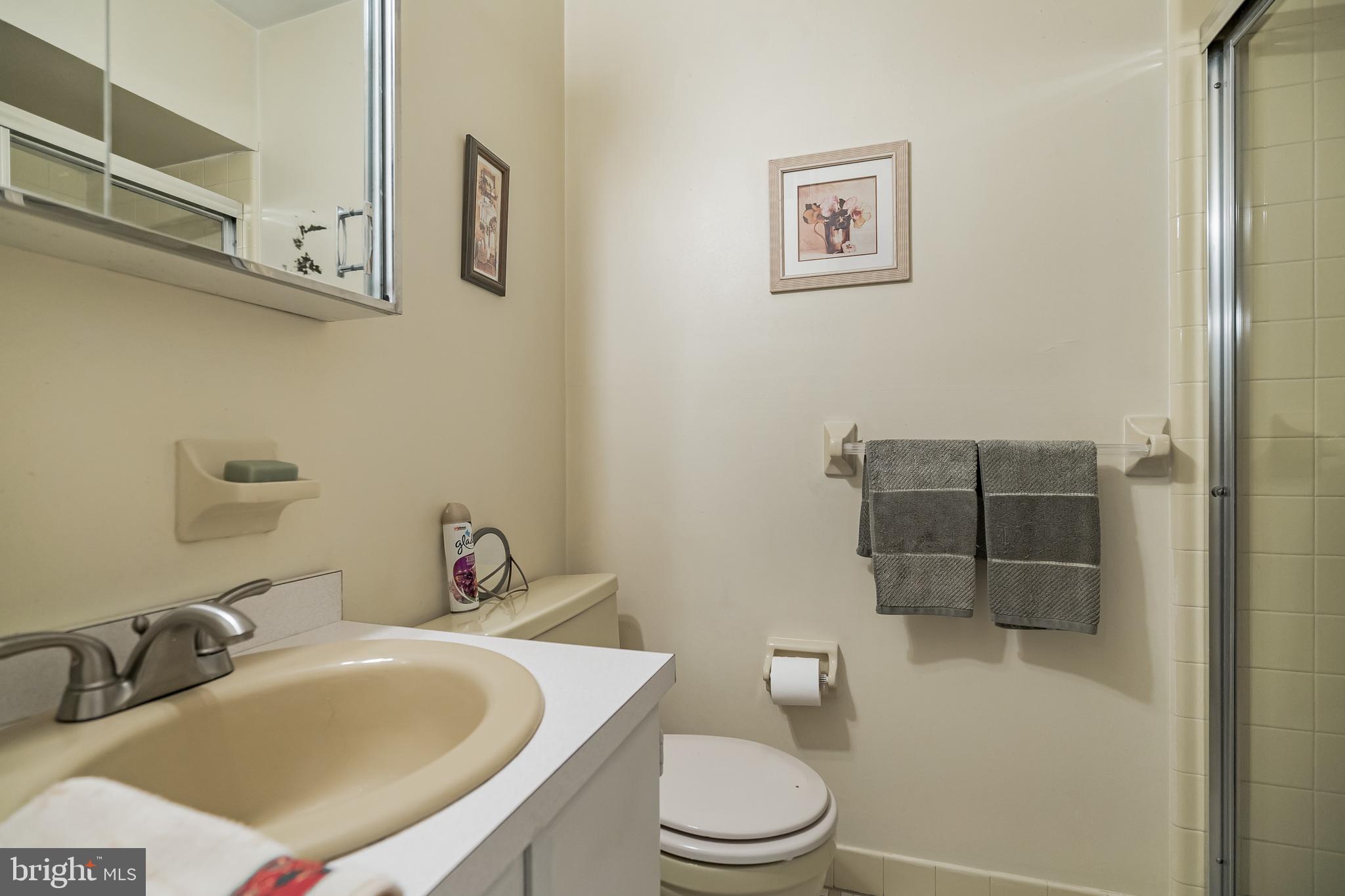 407 Welsh Road Philadelphia, PA 19115 - Photo 22 of 35