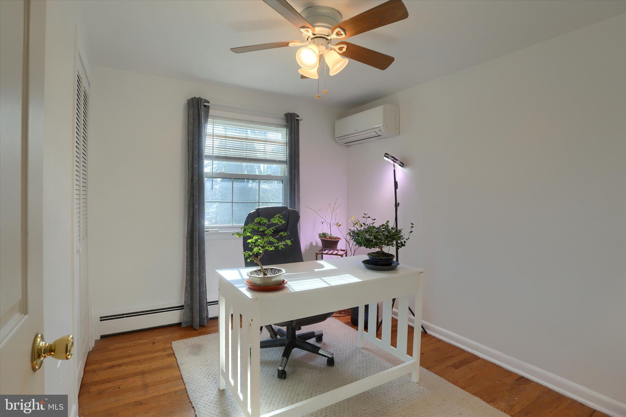 437 Appletree Road Camp Hill, PA 17011 - Photo 33 of 50 Bedroom 4