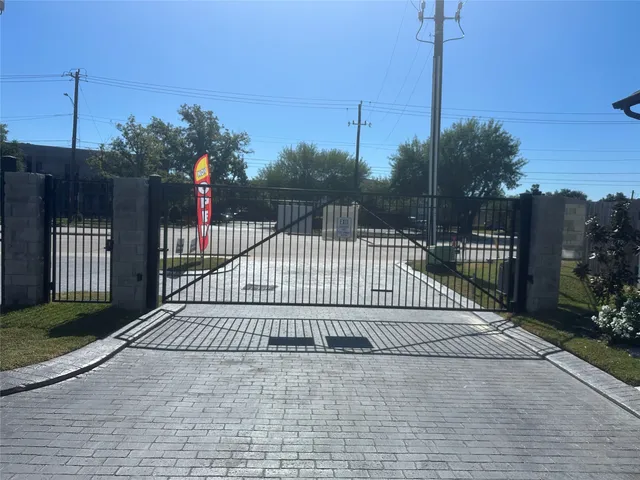 $462,990 | 8928 Grovner Place, Houston, TX 77080