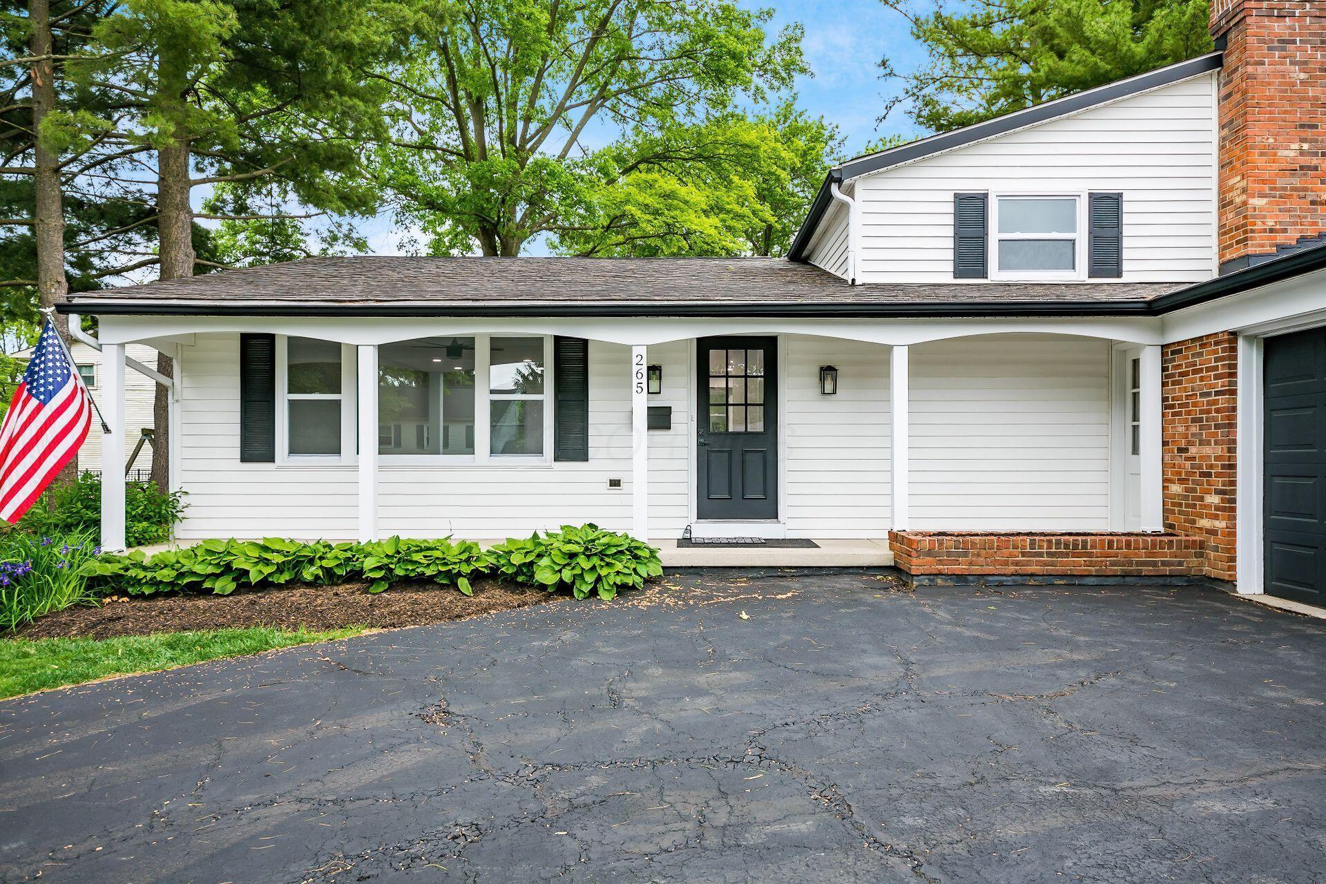 265 Storington Road Westerville, OH 43081 - Photo 2 of 39 003_a1993_L 265 Storington003