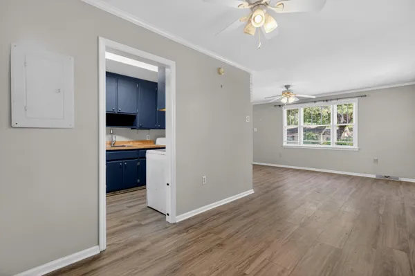 $3,400 | 736 McCants Drive, Mount Pleasant, SC 29464