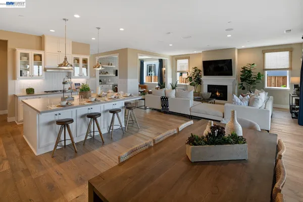 $632,087 | 927 Conrad Street, Manteca, CA 95336