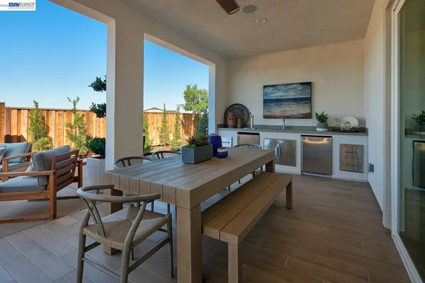 $632,087 | 927 Conrad Street, Manteca, CA 95336