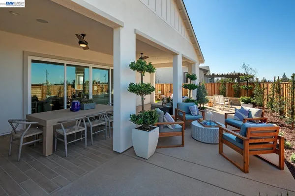 $632,087 | 927 Conrad Street, Manteca, CA 95336