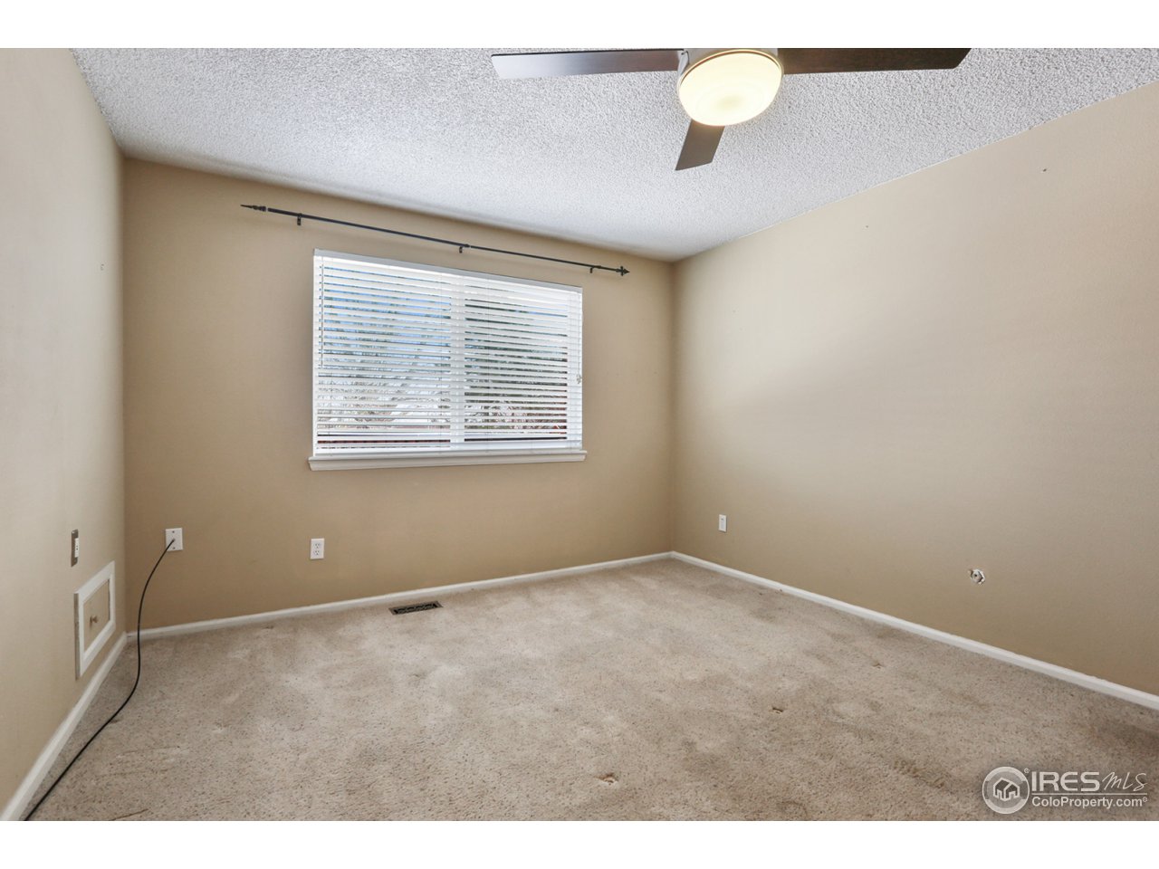 2208 Antelope Road Fort Collins, CO 80525 - Photo 5 of 16 Master bedroom