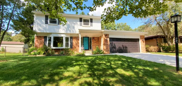 $2,900 | 1478 Kingwood Street, Ypsilanti, MI 48197
