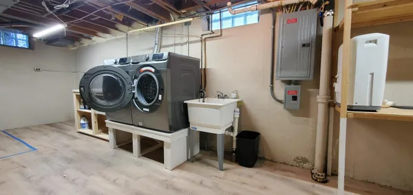 $2,800 | 1478 Kingwood Street, Ypsilanti, MI 48197