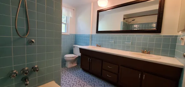 $2,800 | 1478 Kingwood Street, Ypsilanti, MI 48197