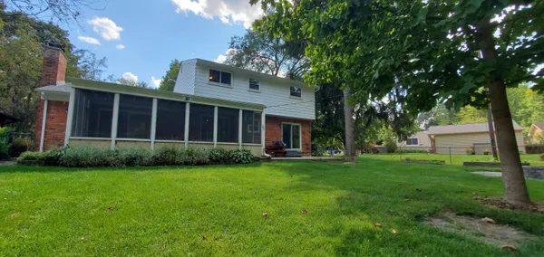 $2,800 | 1478 Kingwood Street, Ypsilanti, MI 48197