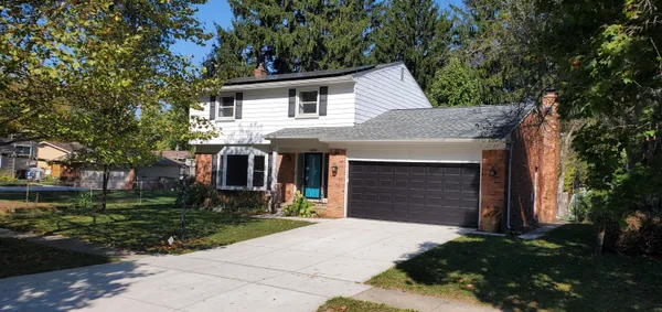 $2,800 | 1478 Kingwood Street, Ypsilanti, MI 48197