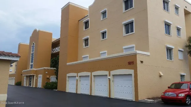 $3,450 | 1811 Jimmy Buffett Mem Highway, Unit 2104, Satellite Beach, FL 32937