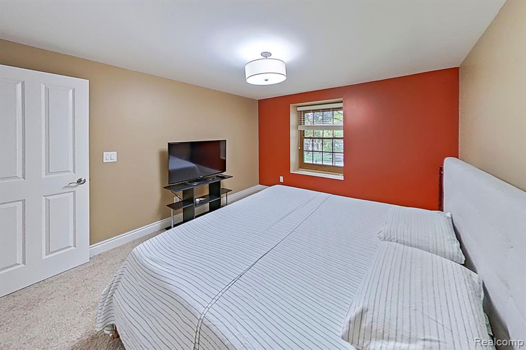 2155 Rutgers Drive Troy, MI 48085 - Photo 33 of 47 Gallery Image 33